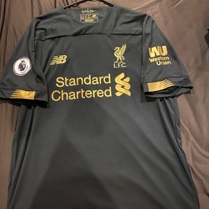 19/20 men’s new balance Liverpool black kit large